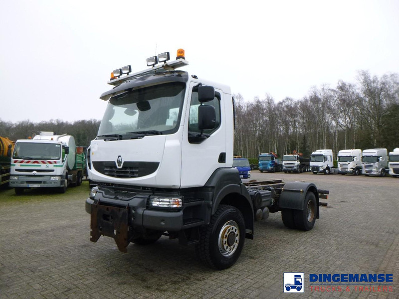 Renault Kerax 380 DXI 4x4 Euro 5 chassis + PTO - Caminhão chassi: foto 1 Renault Kerax 380 DXI 4x4 Euro 5 chassis + PTO - Caminhão chassi: foto 1