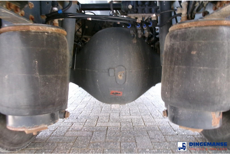 Renault Premium 270 4x2 fuel tank 13.7 m3 / 4 comp - Caminhão tanque: foto 5 Renault Premium 270 4x2 fuel tank 13.7 m3 / 4 comp - Caminhão tanque: foto 5