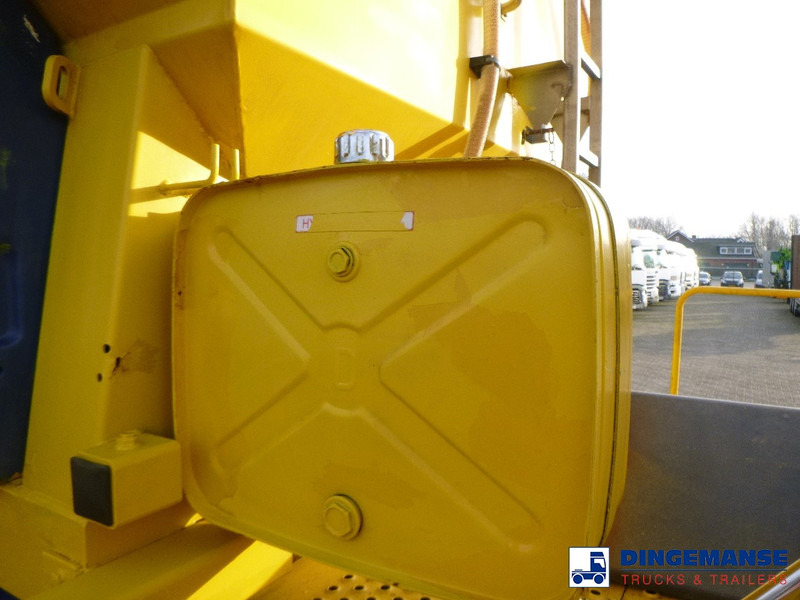 Veículo limpa-neves Scania P114-340 CB 6X6 RHD gritter / snow plough: foto 12