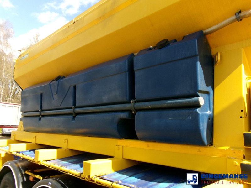 Locação de Scania P114-340 CB 6X6 RHD gritter / snow plough Scania P114-340 CB 6X6 RHD gritter / snow plough: foto 15