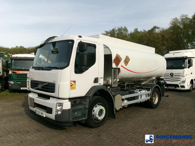 Volvo FE 280 4X2 fuel tank 13.6 m3 / 4 comp / ADR 07/07/24 - Caminhão tanque: foto 1 Volvo FE 280 4X2 fuel tank 13.6 m3 / 4 comp / ADR 07/07/24 - Caminhão tanque: foto 1