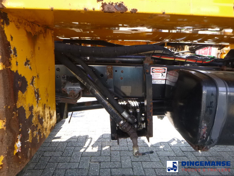 Caminhão limpa fossa Volvo FL6 4x2 RHD Whale vacuum tank 8 m3: foto 13
