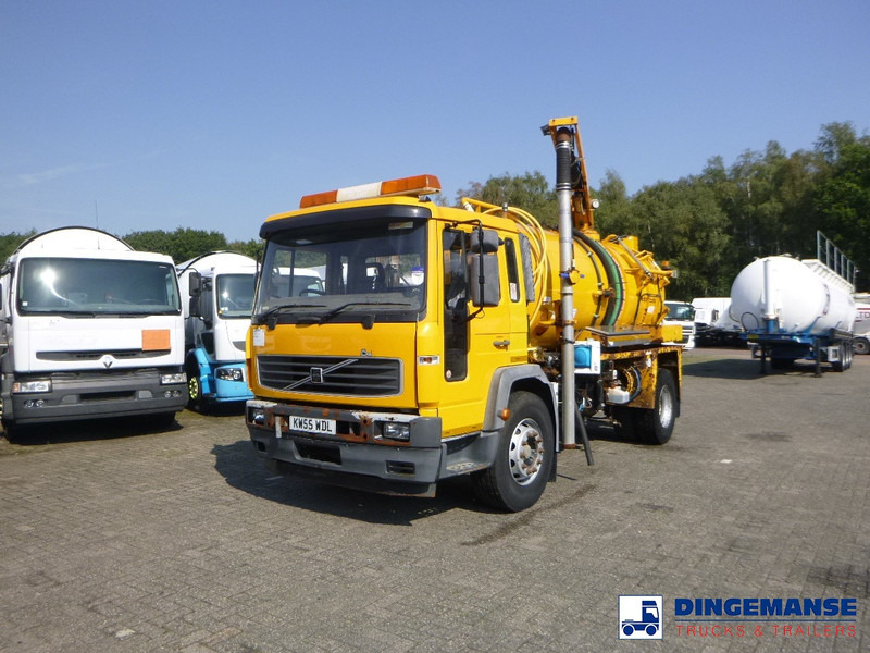 Caminhão limpa fossa Volvo FL6 4x2 RHD Whale vacuum tank 8 m3: foto 6