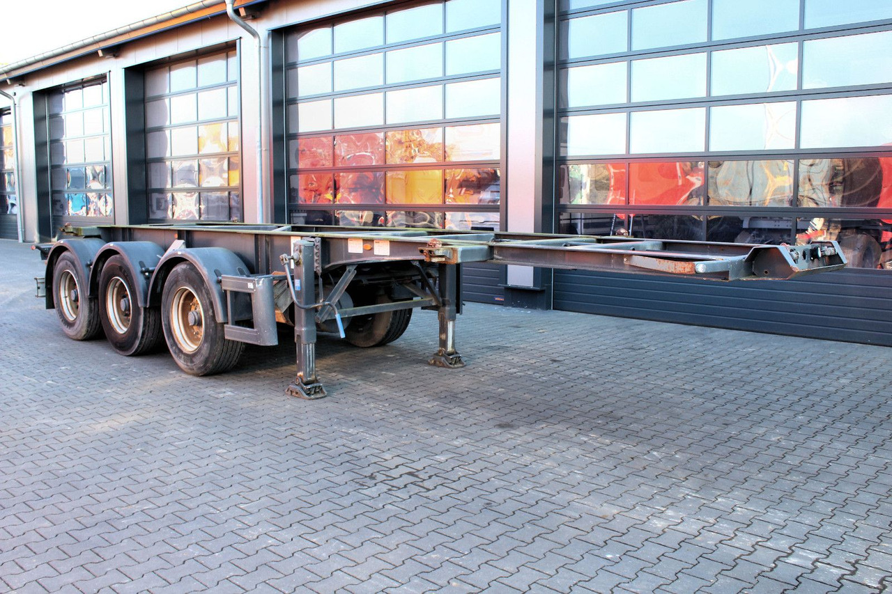 3-Achs MAFA BDF Wechsel Container ADR/GGVS - Semireboque transportador de contêineres/ Caixa móvel: foto 1 3-Achs MAFA BDF Wechsel Container ADR/GGVS - Semireboque transportador de contêineres/ Caixa móvel: foto 1