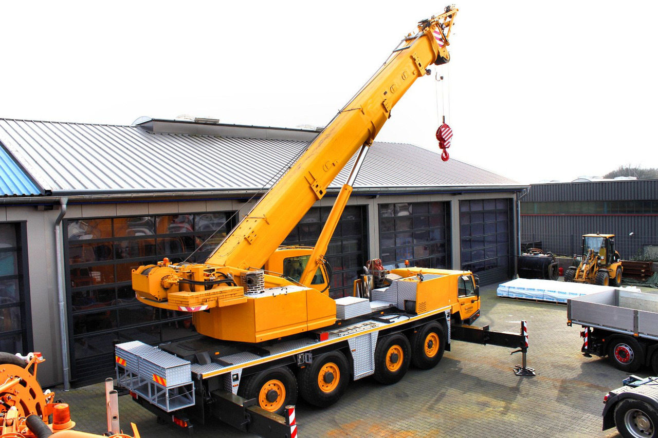 Faun Tadano FAUN ATF 90 G-4 8x6 Autokran + 20 tonnen - Caminhão grua: foto 2 Faun Tadano FAUN ATF 90 G-4 8x6 Autokran + 20 tonnen - Caminhão grua: foto 2