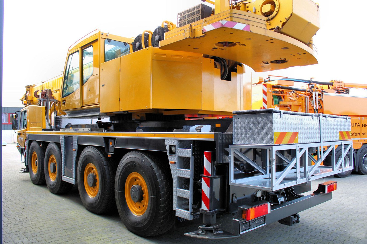 Faun Tadano FAUN ATF 90 G-4 8x6 Autokran + 20 tonnen - Caminhão grua: foto 5 Faun Tadano FAUN ATF 90 G-4 8x6 Autokran + 20 tonnen - Caminhão grua: foto 5