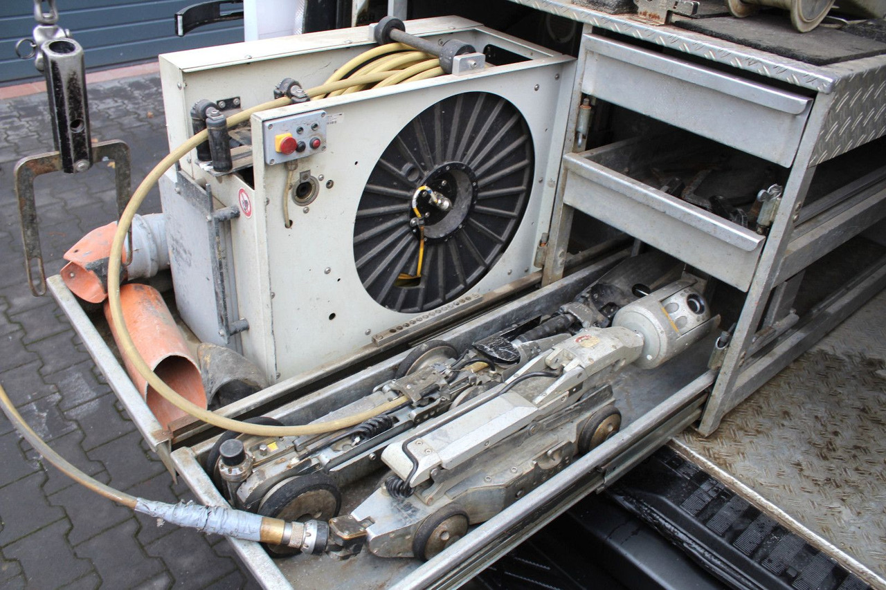 Caminhão limpa fossa Mercedes-Benz Sprinter 516 CDI IBAK-TV Kamera Inspektion LISY: foto 13 Caminhão limpa fossa Mercedes-Benz Sprinter 516 CDI IBAK-TV Kamera Inspektion LISY: foto 13