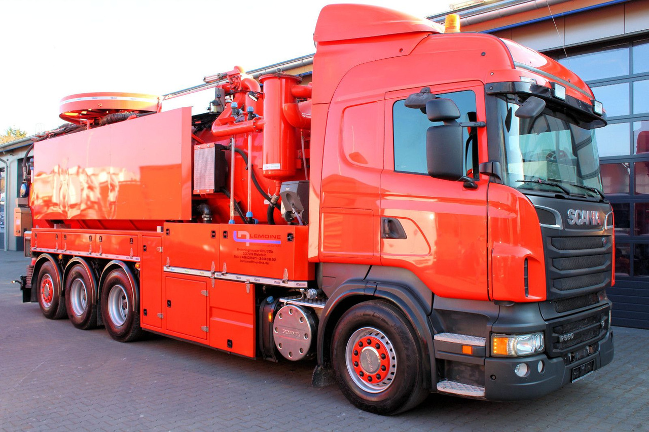 Scania R560 V8 8x4 Kroll 20m³ WRG 2x HD-Pumpe 620 Liter - Caminhão limpa fossa: foto 2 Scania R560 V8 8x4 Kroll 20m³ WRG 2x HD-Pumpe 620 Liter - Caminhão limpa fossa: foto 2