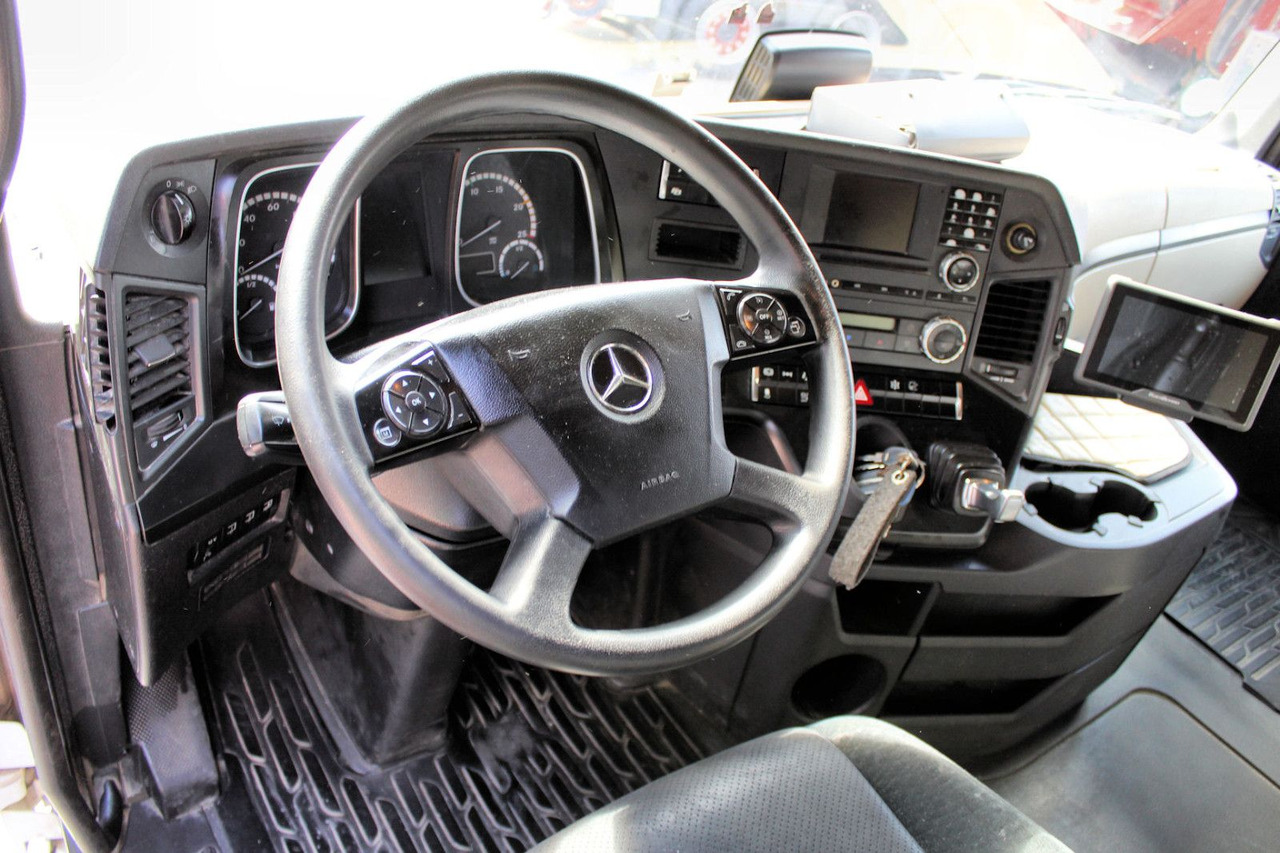 Tractor Mercedes-Benz Actros 1853 4x2 LS +Hydraulik + neuer AT-Motor: foto 13