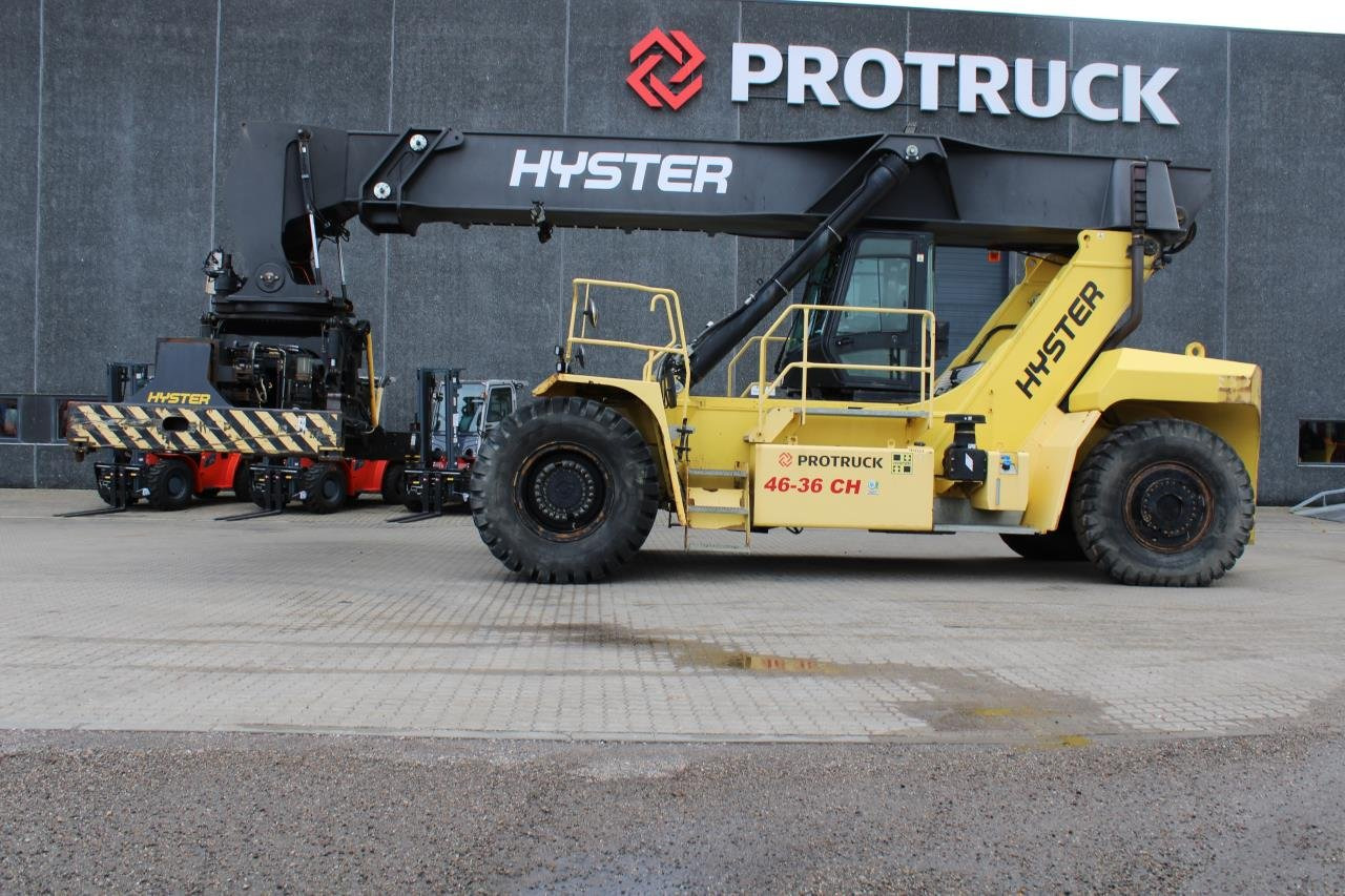 Hyster RS46-36CH - Reachstacker porta contentores: foto 1 Hyster RS46-36CH - Reachstacker porta contentores: foto 1