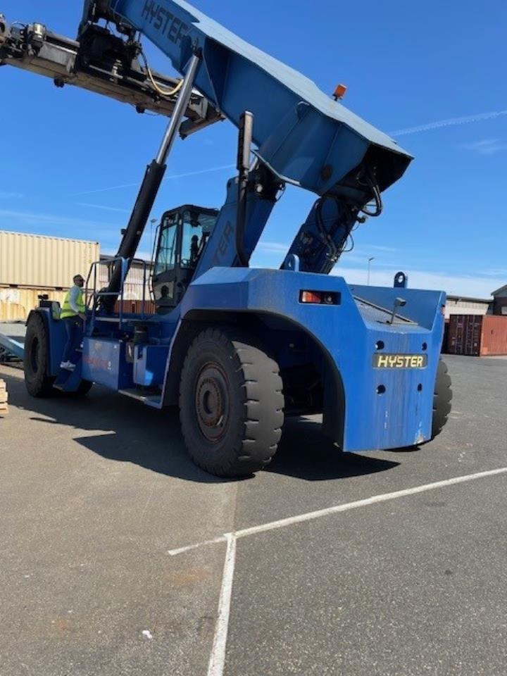 Hyster RS46-41L CH - Reachstacker porta contentores: foto 1 Hyster RS46-41L CH - Reachstacker porta contentores: foto 1