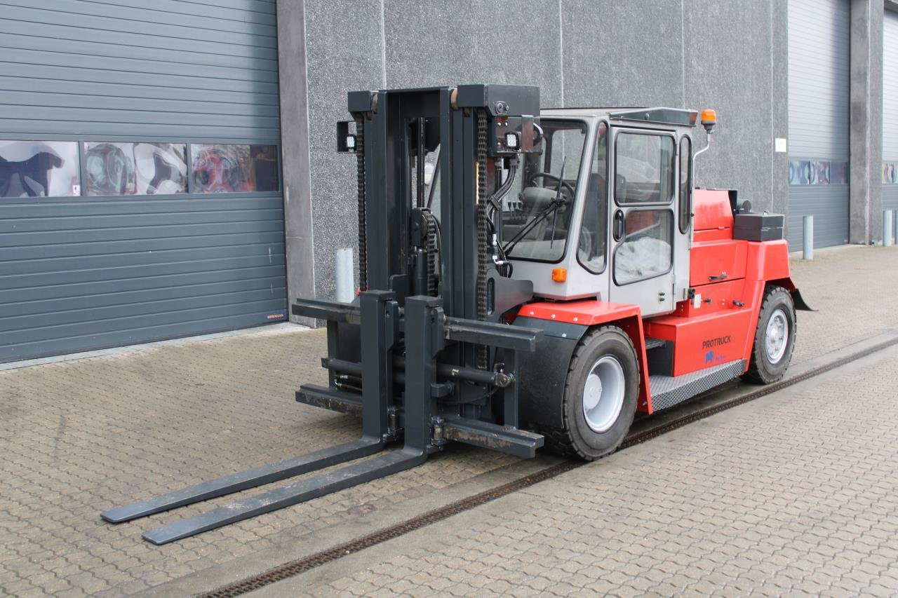 Kalmar DCD80-6LB - Empilhadeira a diesel: foto 2 Kalmar DCD80-6LB - Empilhadeira a diesel: foto 2