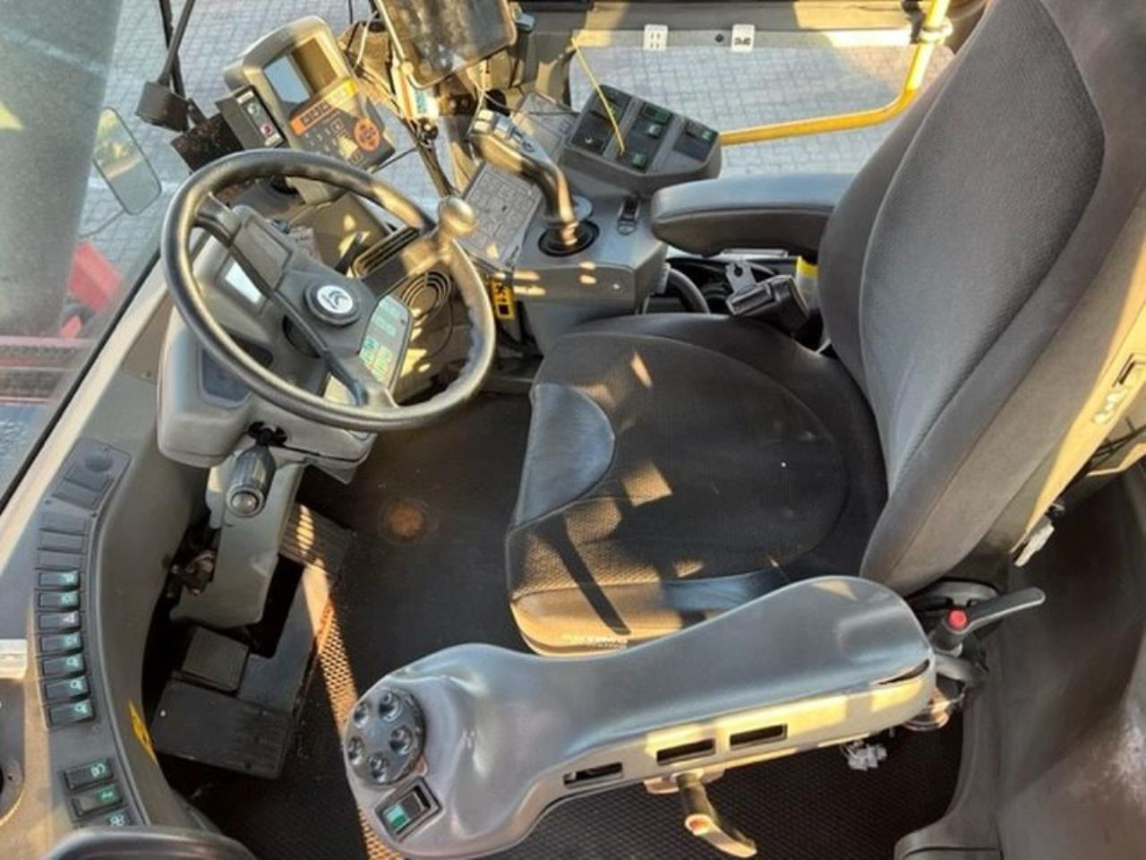 Kalmar DRF450-65S6X - Reachstacker porta contentores: foto 4 Kalmar DRF450-65S6X - Reachstacker porta contentores: foto 4