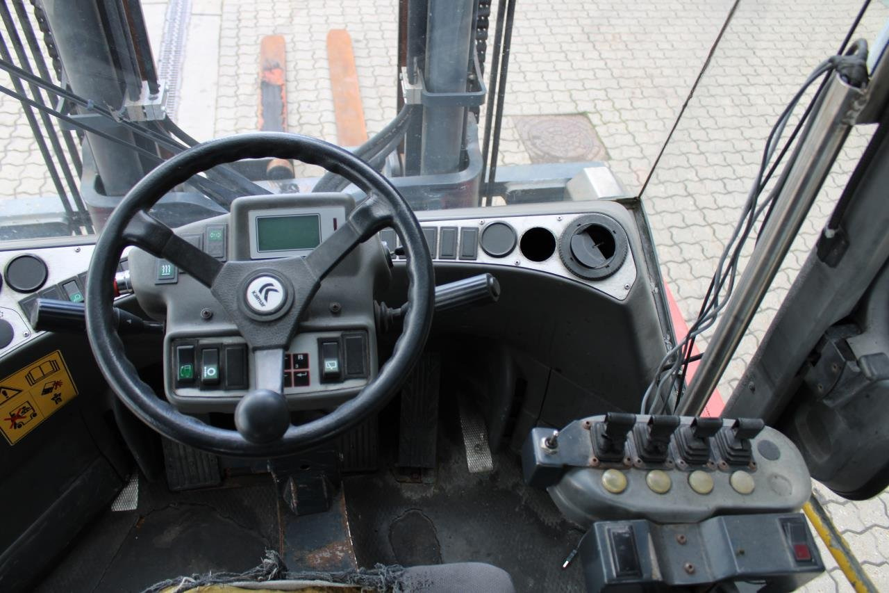 Kalmar ECF70-6 - Empilhadeira elétrica: foto 4 Kalmar ECF70-6 - Empilhadeira elétrica: foto 4