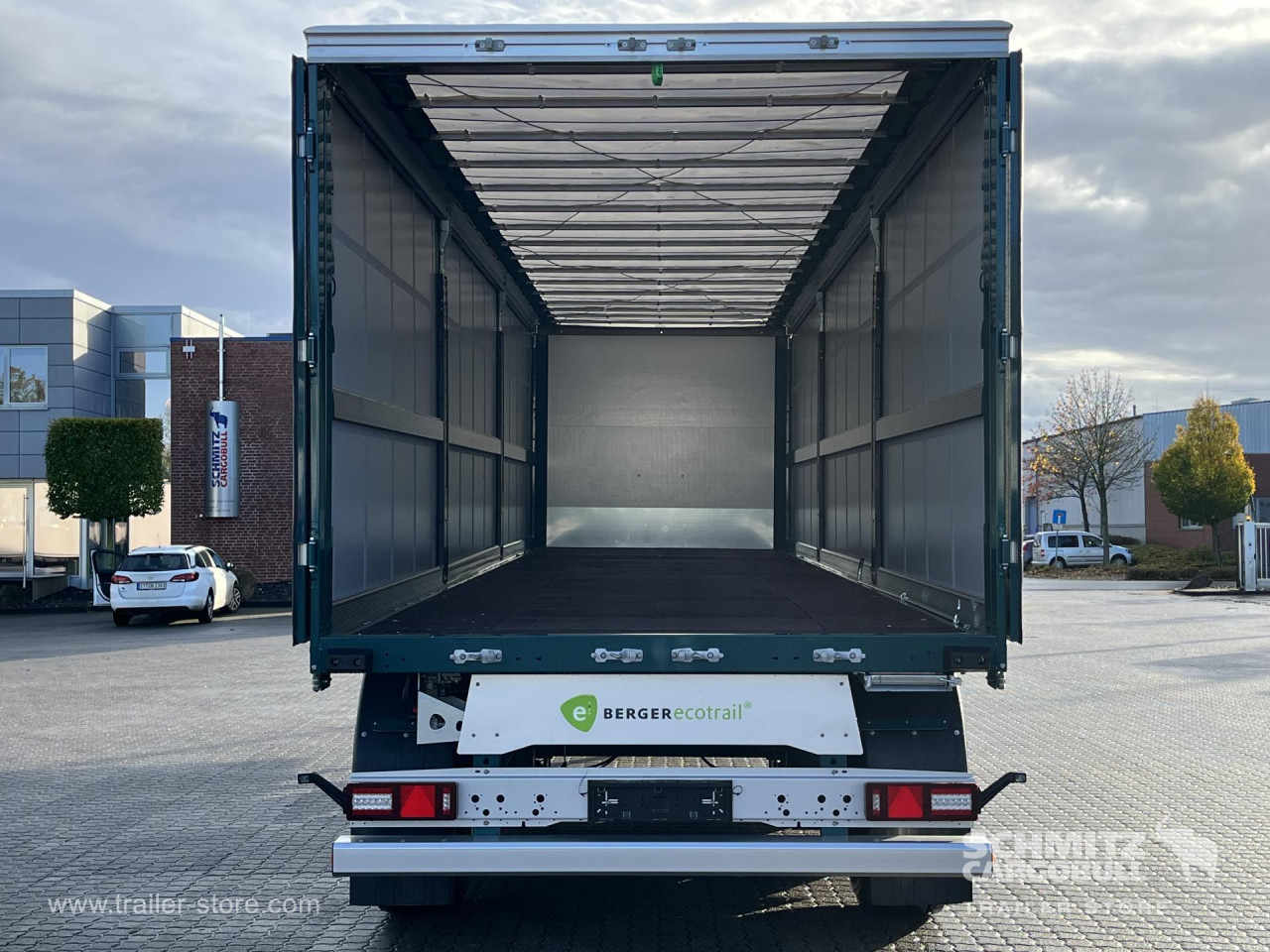 BERGER Auflieger Curtainsider Coil - Semi-reboque de lona: foto 4 BERGER Auflieger Curtainsider Coil - Semi-reboque de lona: foto 4