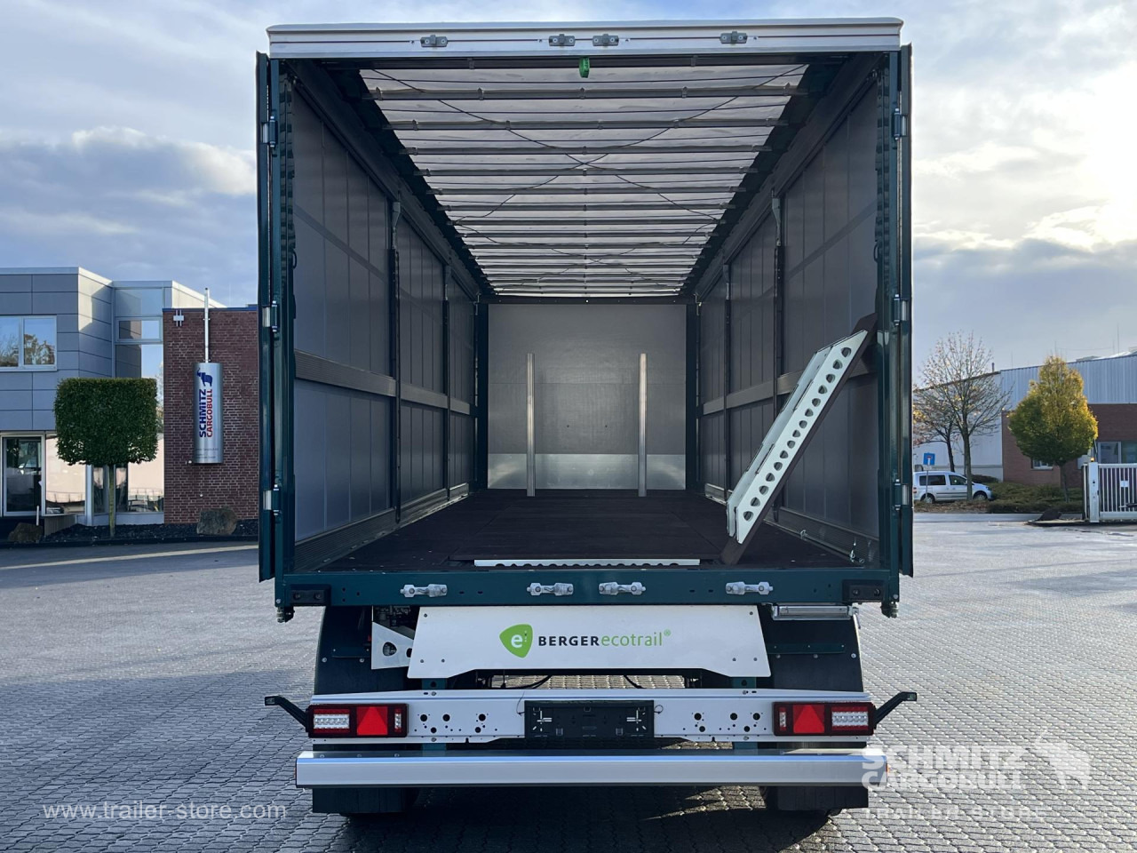 BERGER Auflieger Curtainsider Coil - Semi-reboque de lona: foto 5 BERGER Auflieger Curtainsider Coil - Semi-reboque de lona: foto 5