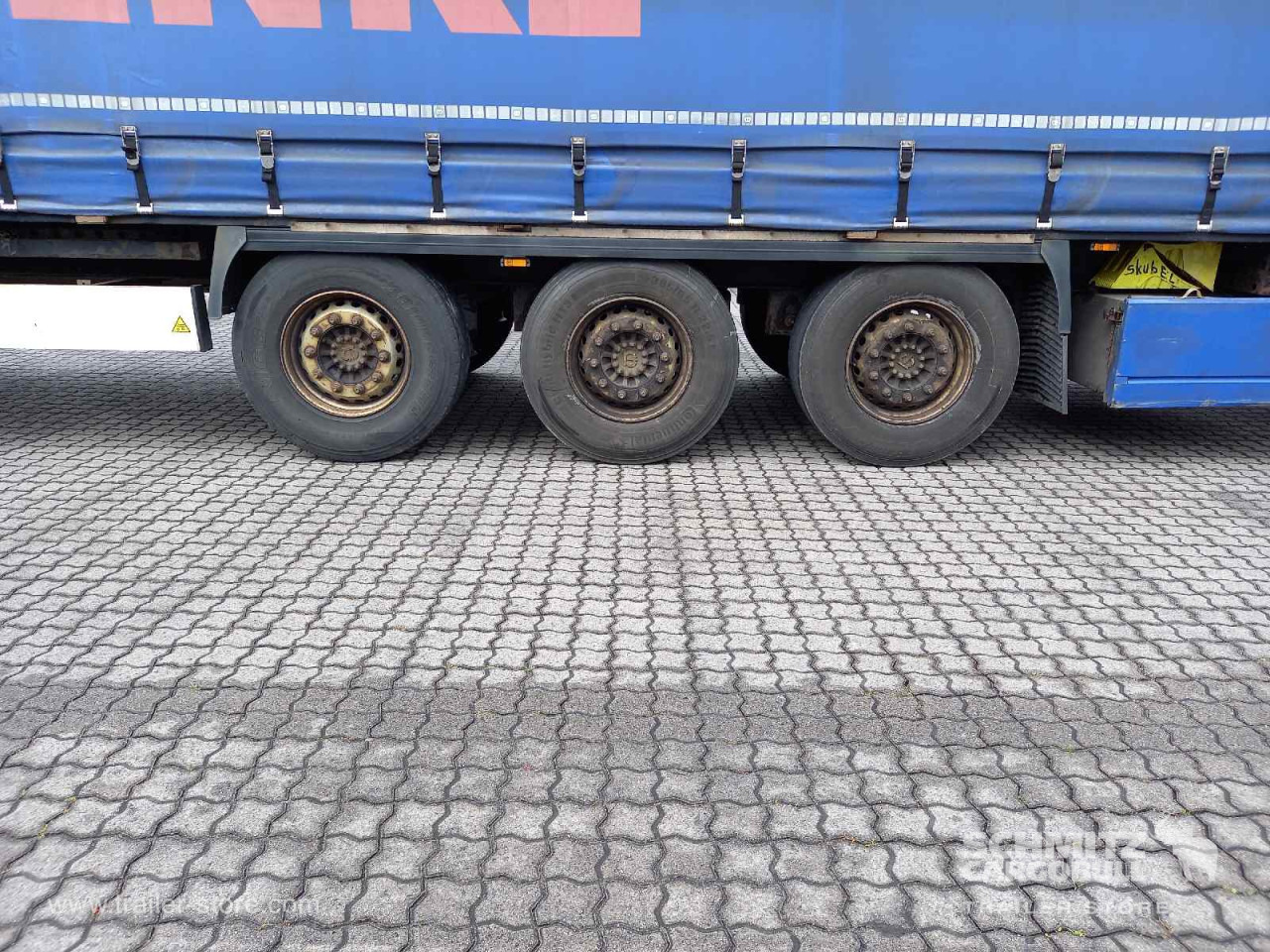KRONE Auflieger Curtainsider Standard - Semi-reboque de lona: foto 3 KRONE Auflieger Curtainsider Standard - Semi-reboque de lona: foto 3