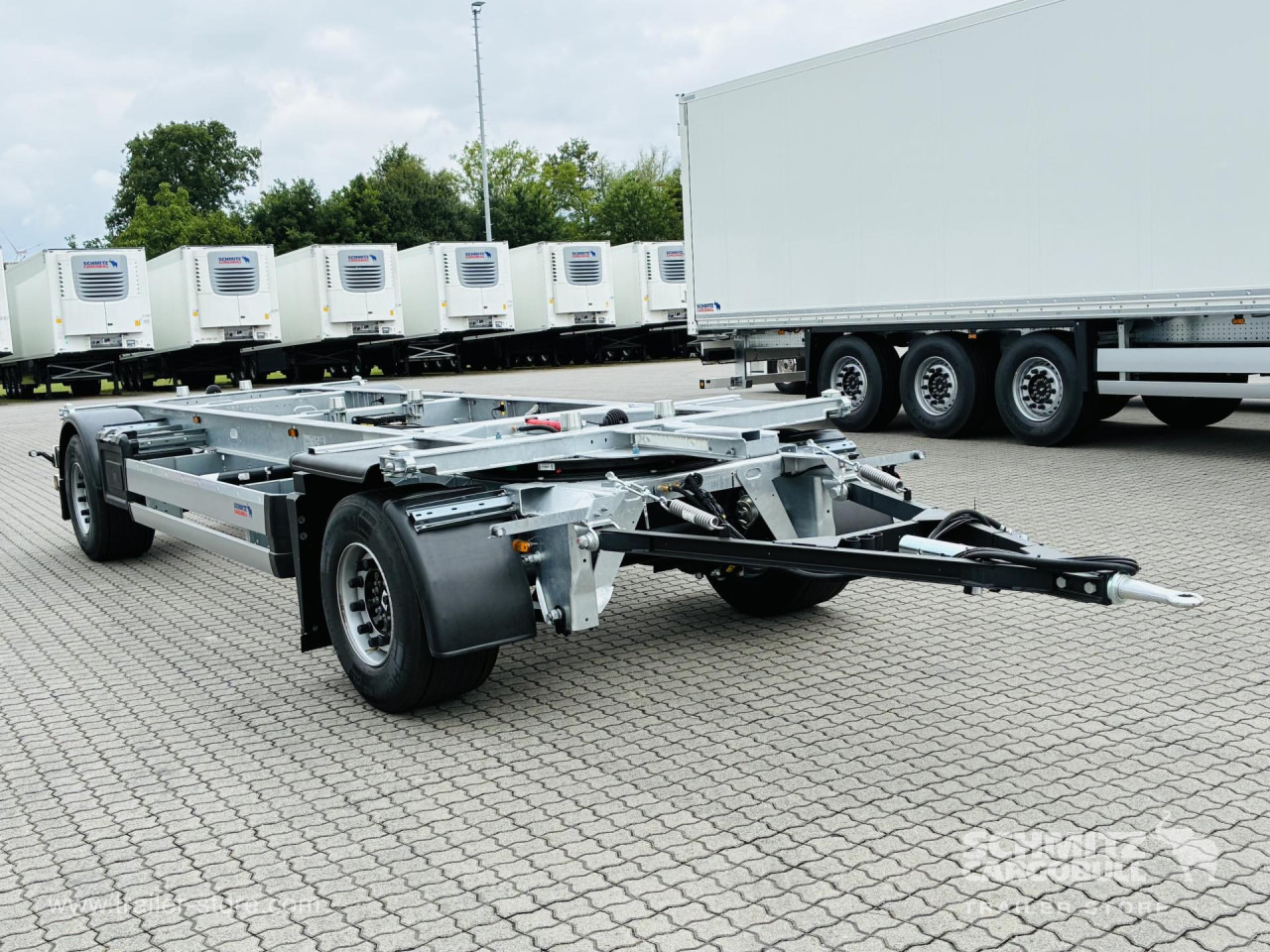 SCHMITZ Anhänger Wechselfahrgestell Maxiausführung - Reboque transportador de contêineres/ Caixa móvel: foto 1 SCHMITZ Anhänger Wechselfahrgestell Maxiausführung - Reboque transportador de contêineres/ Caixa móvel: foto 1