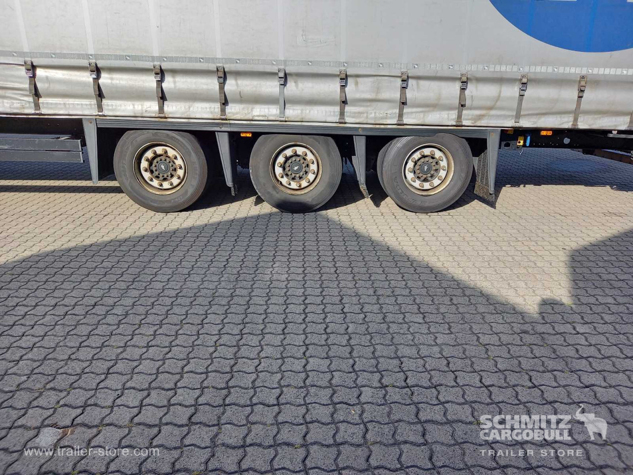 SCHMITZ Auflieger Curtainsider Mega - Semi-reboque de lona: foto 3 SCHMITZ Auflieger Curtainsider Mega - Semi-reboque de lona: foto 3