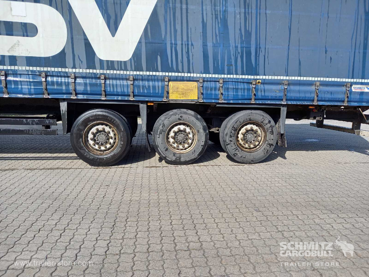 SCHMITZ Auflieger Curtainsider Standard - Semi-reboque de lona: foto 2 SCHMITZ Auflieger Curtainsider Standard - Semi-reboque de lona: foto 2