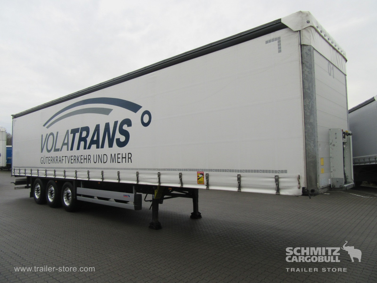 SCHMITZ Auflieger Curtainsider Standard - Semi-reboque de lona: foto 1 SCHMITZ Auflieger Curtainsider Standard - Semi-reboque de lona: foto 1