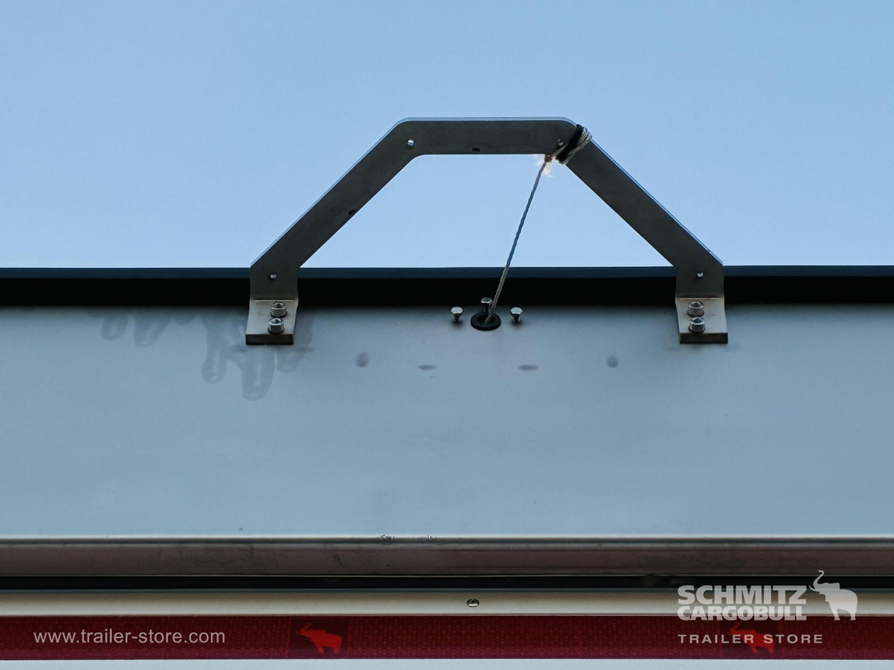 SCHMITZ Auflieger Frischdienst Standard Roller shutter - Semireboque frigorífico: foto 5 SCHMITZ Auflieger Frischdienst Standard Roller shutter - Semireboque frigorífico: foto 5