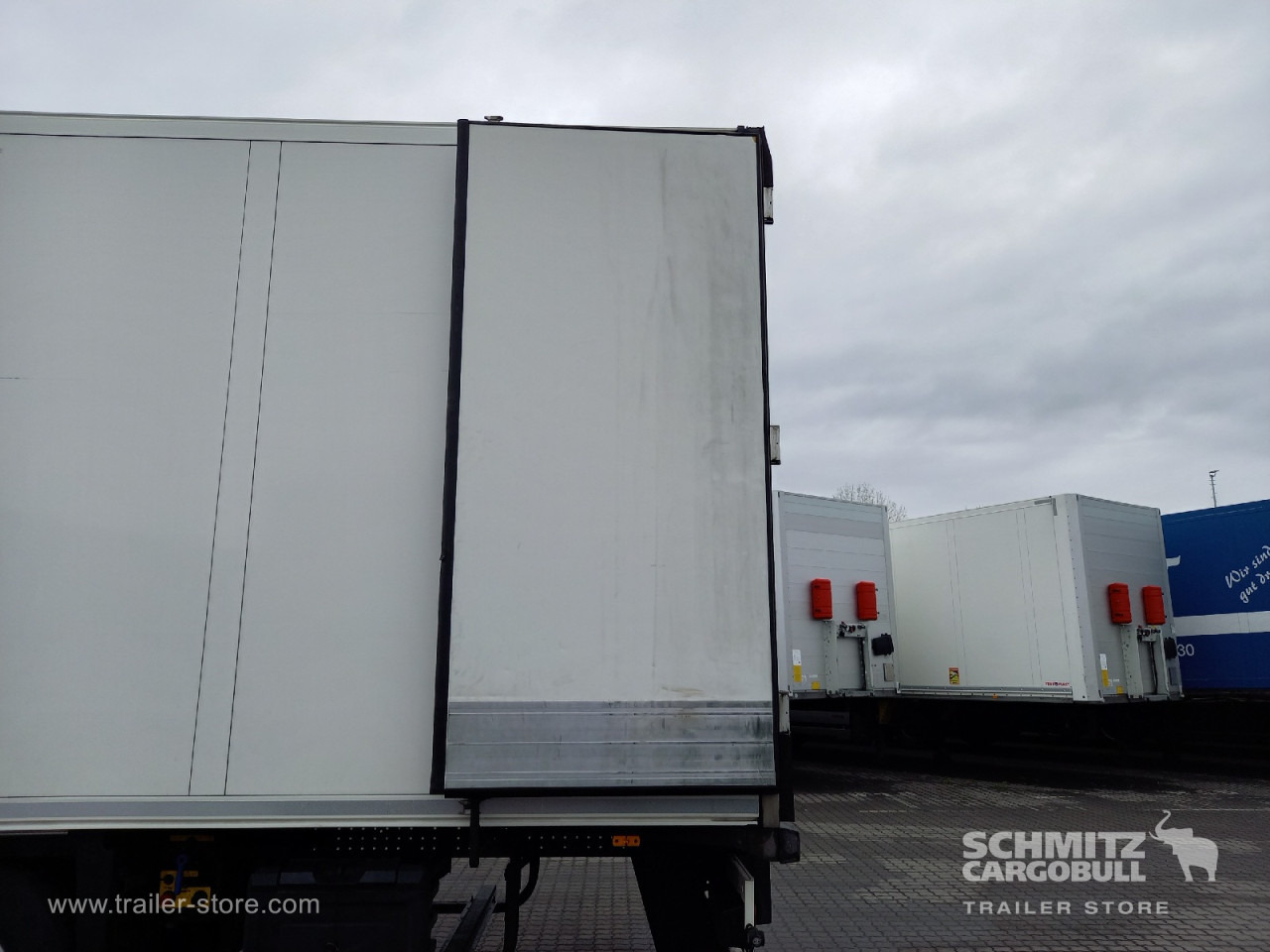 SCHMITZ Auflieger Tiefkühler Standard Double deck - Semireboque isotérmico: foto 3 SCHMITZ Auflieger Tiefkühler Standard Double deck - Semireboque isotérmico: foto 3