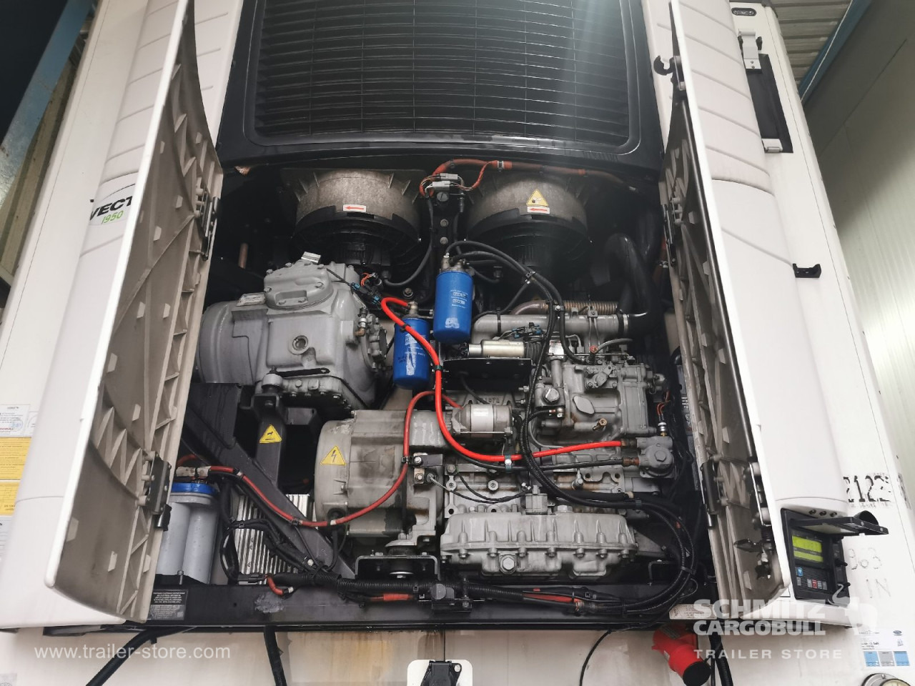 SCHMITZ Auflieger Tiefkühler Standard Double deck - Semireboque isotérmico: foto 5 SCHMITZ Auflieger Tiefkühler Standard Double deck - Semireboque isotérmico: foto 5