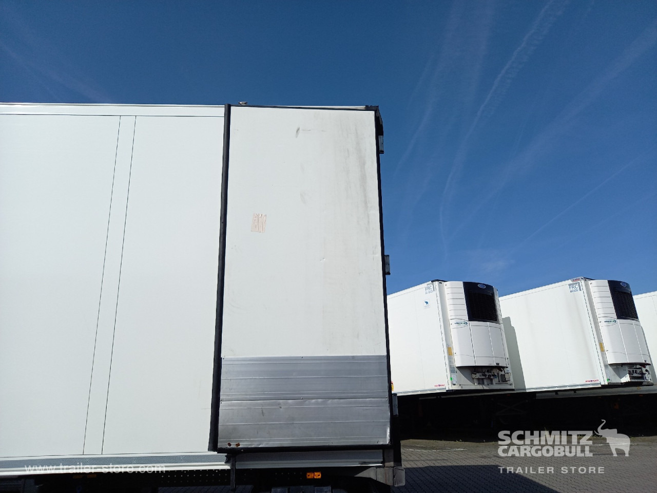 SCHMITZ Auflieger Tiefkühler Standard Double deck - Semireboque isotérmico: foto 3 SCHMITZ Auflieger Tiefkühler Standard Double deck - Semireboque isotérmico: foto 3