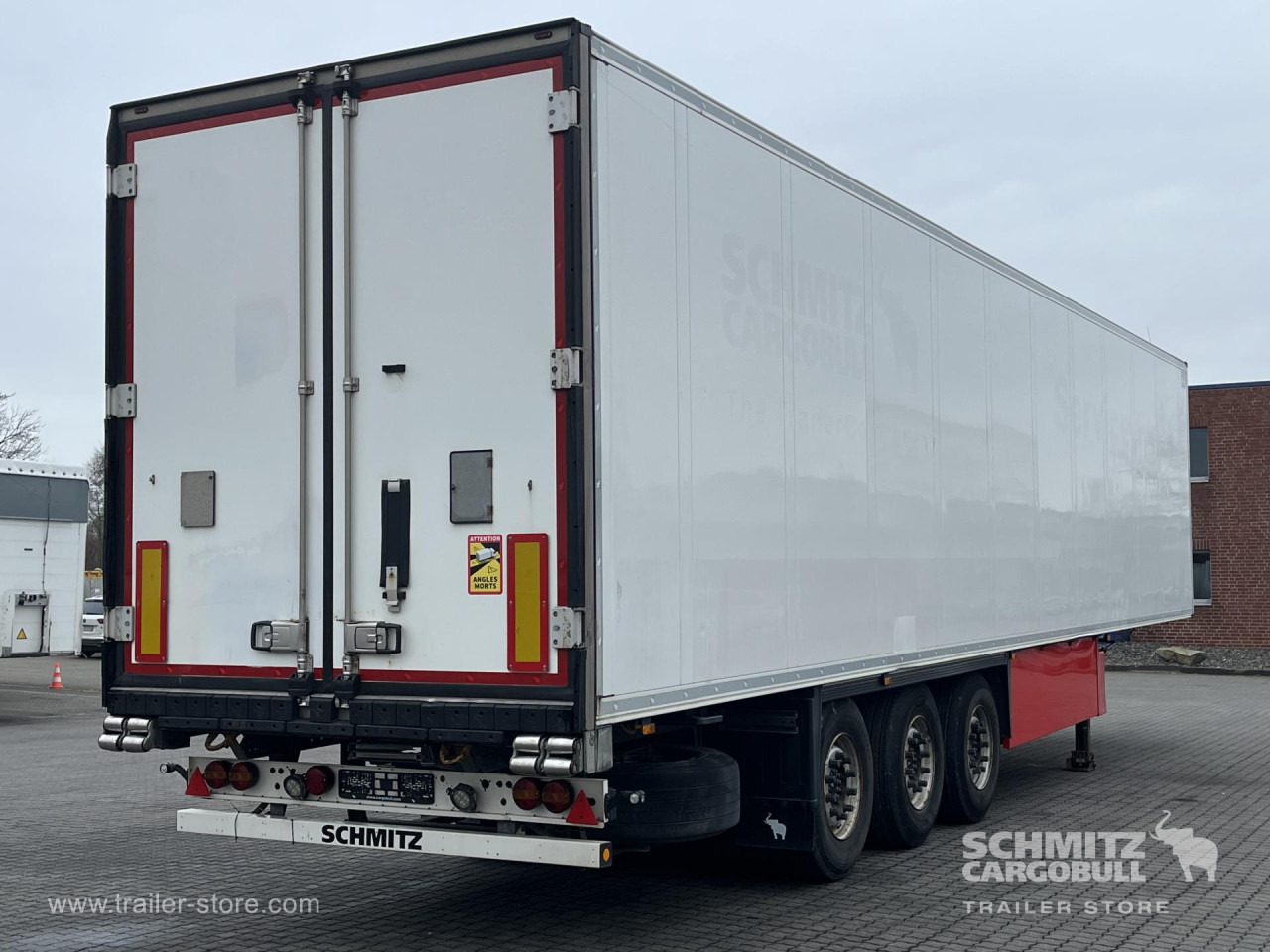 SCHMITZ Auflieger Tiefkühler Standard Double deck - Semireboque isotérmico: foto 4 SCHMITZ Auflieger Tiefkühler Standard Double deck - Semireboque isotérmico: foto 4