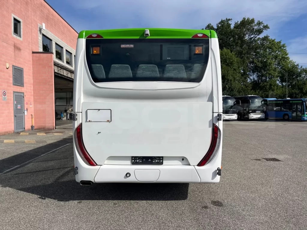 N.1 IVECO CROSSWAY LE – Anno 2014 - Ônibus suburbano: foto 3 N.1 IVECO CROSSWAY LE – Anno 2014 - Ônibus suburbano: foto 3