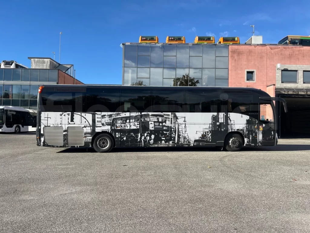 N.1 IVECO MAGELYS – Anno 2016 - Autocarro: foto 5 N.1 IVECO MAGELYS – Anno 2016 - Autocarro: foto 5