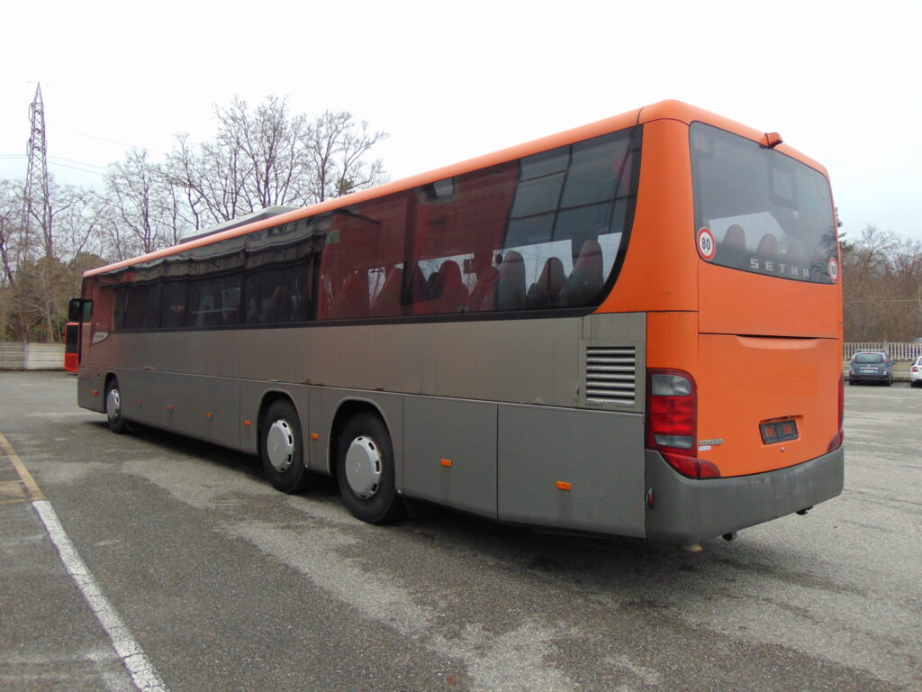 N.1 SETRA S 417 UL – Anno 2009 - Ônibus suburbano: foto 4 N.1 SETRA S 417 UL – Anno 2009 - Ônibus suburbano: foto 4