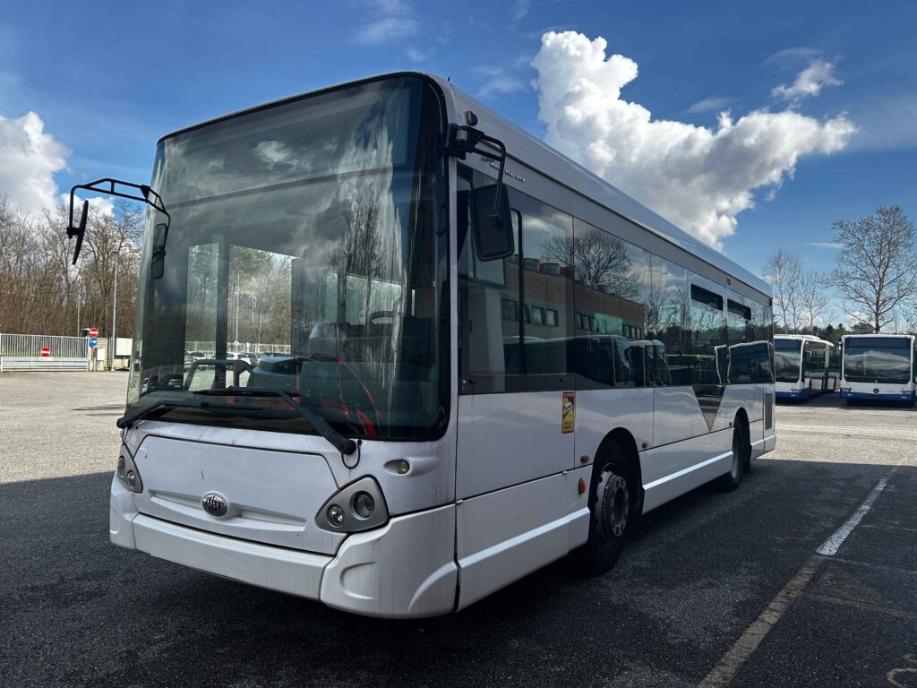 N.6 Heuliez GX 127 – Da 2011 a 2014 - Ônibus urbano: foto 3 N.6 Heuliez GX 127 – Da 2011 a 2014 - Ônibus urbano: foto 3