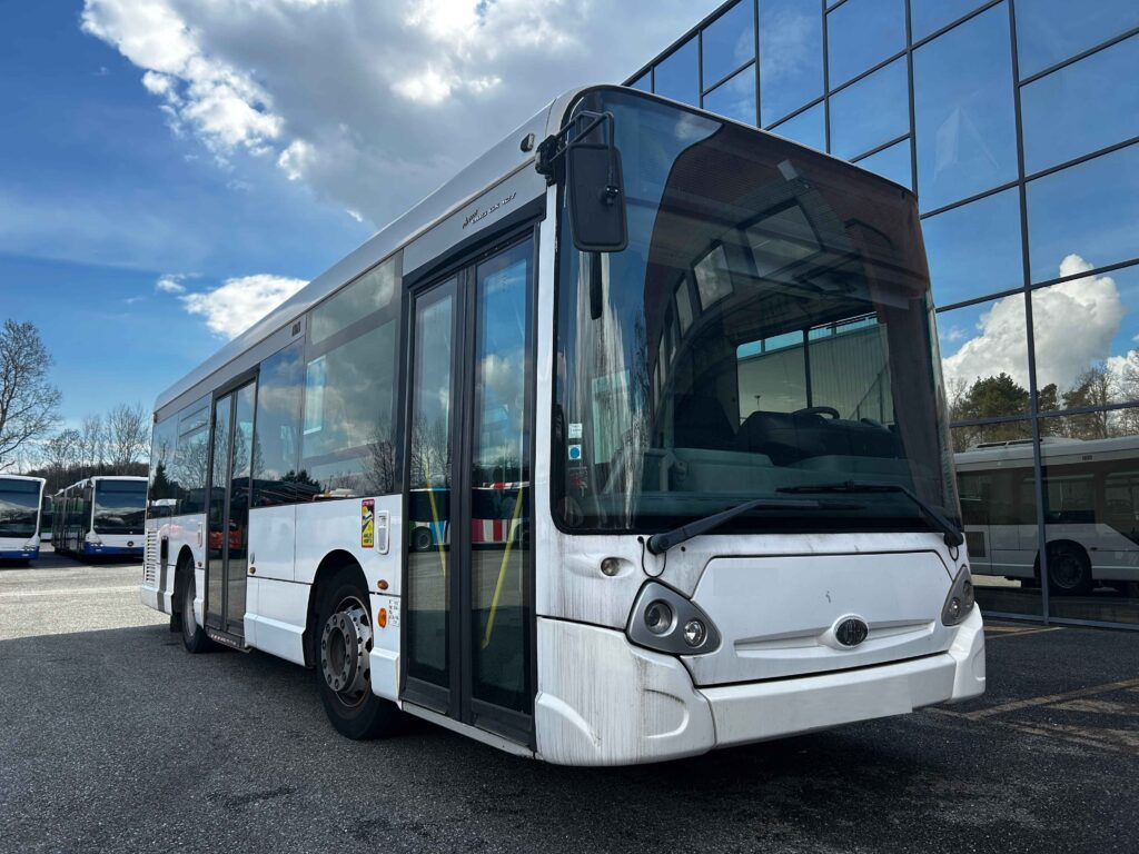 N.6 Heuliez GX 127 – Da 2011 a 2014 - Ônibus urbano: foto 1 N.6 Heuliez GX 127 – Da 2011 a 2014 - Ônibus urbano: foto 1