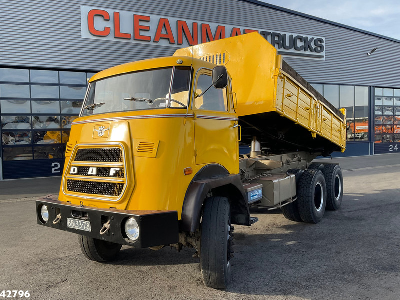 DAF AZ 1900 DS 420 6x6 Driezijdige kipper "Oldtimer" - Caminhão basculante: foto 1 DAF AZ 1900 DS 420 6x6 Driezijdige kipper "Oldtimer" - Caminhão basculante: foto 1