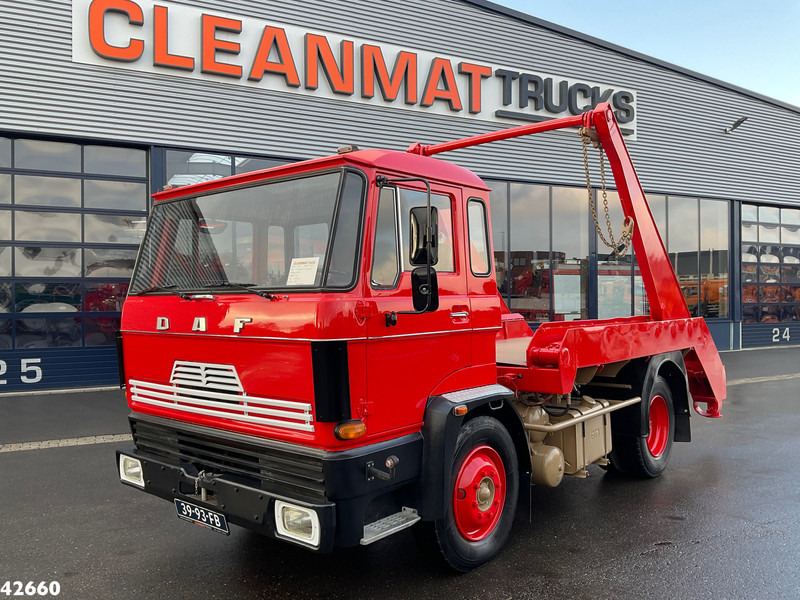 DAF FA 1600 DF 485 14 Ton portaalarmsysteem Oldtimer - Caminhão multibenne: foto 1 DAF FA 1600 DF 485 14 Ton portaalarmsysteem Oldtimer - Caminhão multibenne: foto 1