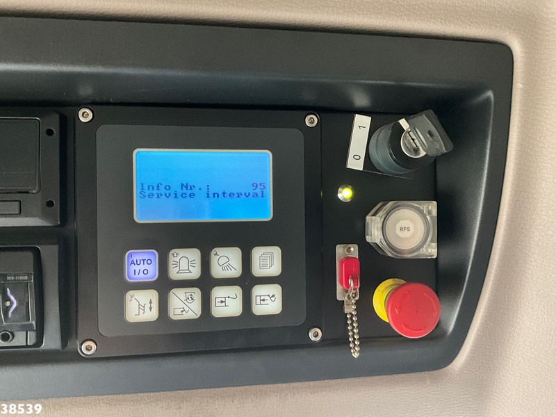 Caminhão de lixo DAF FAG LF 260 Zoeller 14m³: foto 16