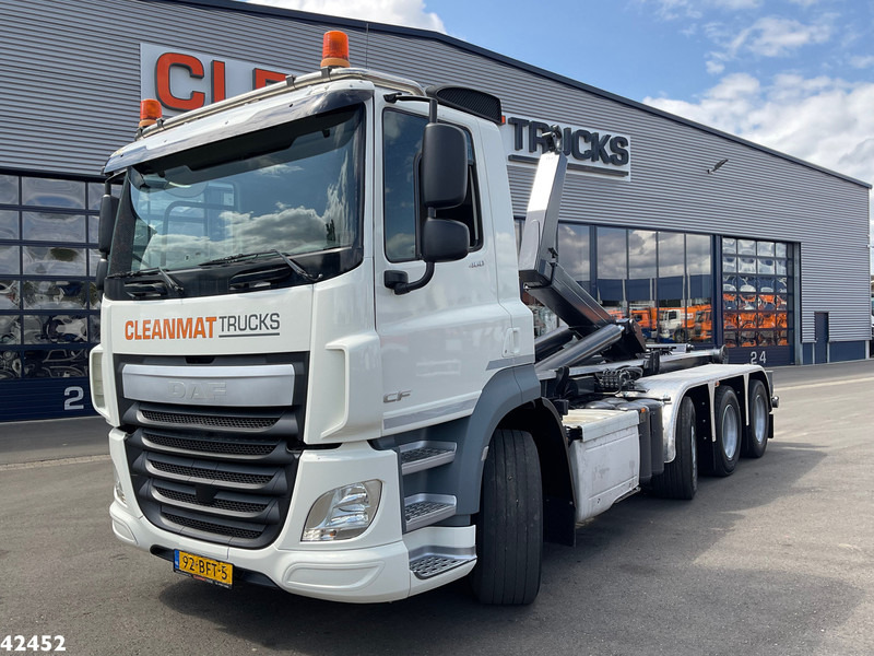 DAF FAK CF 460 Tridem 8x2 Euro 6 VDL 30 Ton haakarmsysteem - Caminhão polibenne: foto 1 DAF FAK CF 460 Tridem 8x2 Euro 6 VDL 30 Ton haakarmsysteem - Caminhão polibenne: foto 1