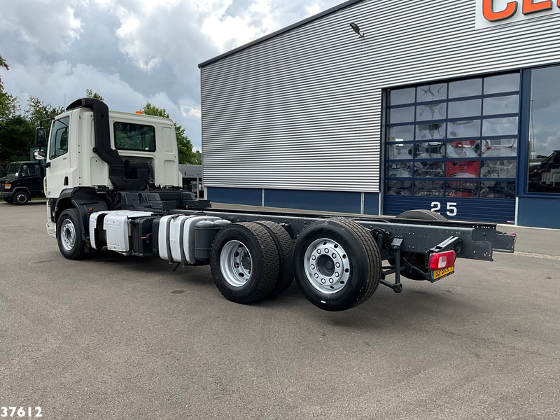DAF FAN CF 330 Euro 6 Chassis cabine met kraanponton! Just 102.023 km! - Caminhão chassi: foto 5 DAF FAN CF 330 Euro 6 Chassis cabine met kraanponton! Just 102.023 km! - Caminhão chassi: foto 5