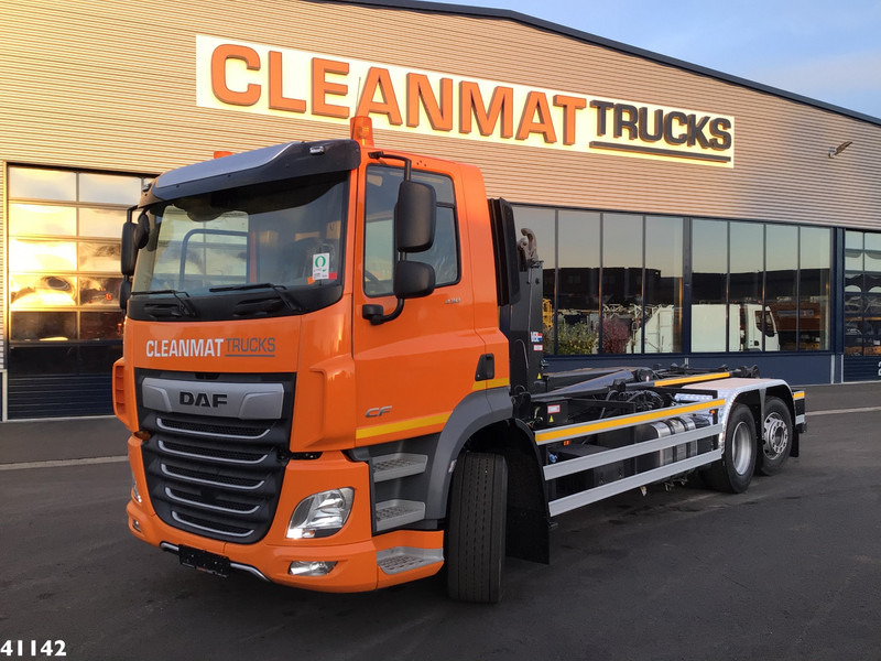 DAF FAN CF 430 VDL 21 Ton haakarmsysteem - Caminhão polibenne: foto 2 DAF FAN CF 430 VDL 21 Ton haakarmsysteem - Caminhão polibenne: foto 2