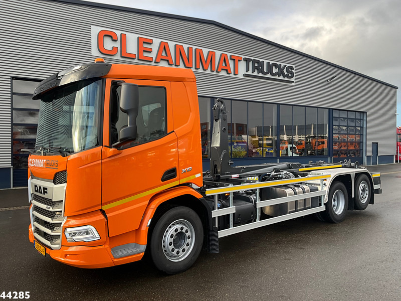 DAF FAN XD 450 Euro 6 VDL 21 Ton Schuif-knik haakarmsysteem - Caminhão polibenne: foto 5 DAF FAN XD 450 Euro 6 VDL 21 Ton Schuif-knik haakarmsysteem - Caminhão polibenne: foto 5
