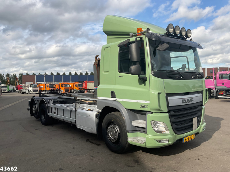 DAF FAR CF 370 Euro 6 VDL 21 Ton haakarmsysteem - Caminhão polibenne: foto 3 DAF FAR CF 370 Euro 6 VDL 21 Ton haakarmsysteem - Caminhão polibenne: foto 3