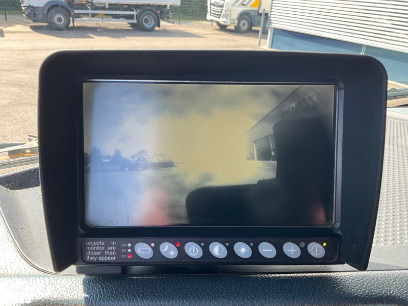 Caminhão polibenne, Caminhão grua DAF FAS 85 CF 340 Manual Hiab 12 Tonmeter laadkraan: foto 17