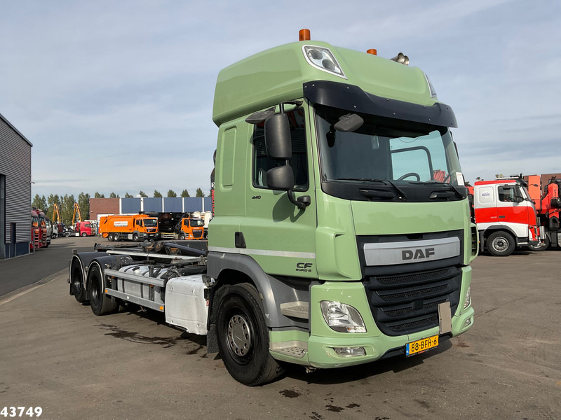 DAF FAS CF 440 Euro 6 Hiab 21 Ton haakarmsysteem - Caminhão polibenne: foto 3 DAF FAS CF 440 Euro 6 Hiab 21 Ton haakarmsysteem - Caminhão polibenne: foto 3