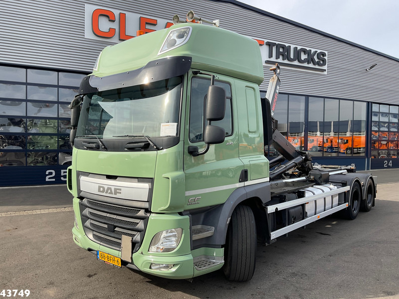 DAF FAS CF 440 Euro 6 Hiab 21 Ton haakarmsysteem - Caminhão polibenne: foto 1 DAF FAS CF 440 Euro 6 Hiab 21 Ton haakarmsysteem - Caminhão polibenne: foto 1