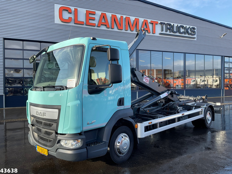 DAF LF 180 Euro 6 14 Ton haakarmsysteem - Caminhão polibenne: foto 1 DAF LF 180 Euro 6 14 Ton haakarmsysteem - Caminhão polibenne: foto 1