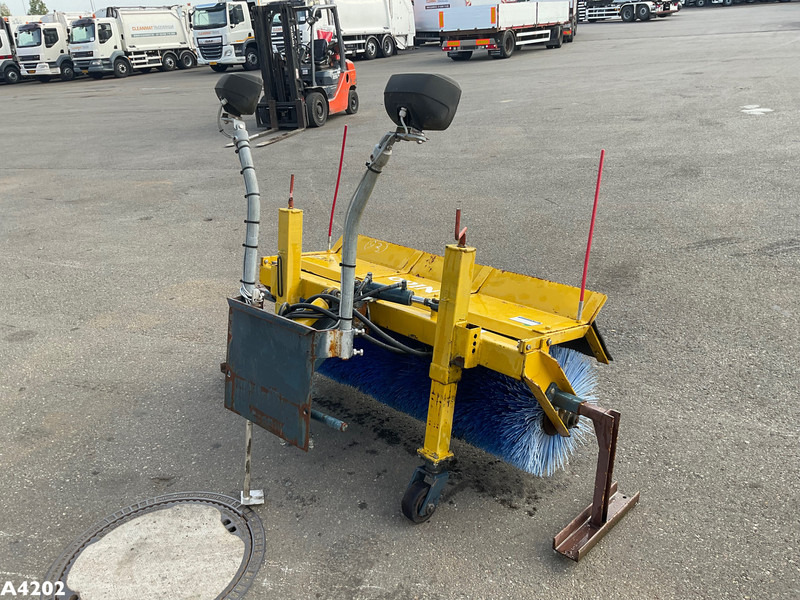 NIDO H15-150 - Equipamento: foto 5 NIDO H15-150 - Equipamento: foto 5