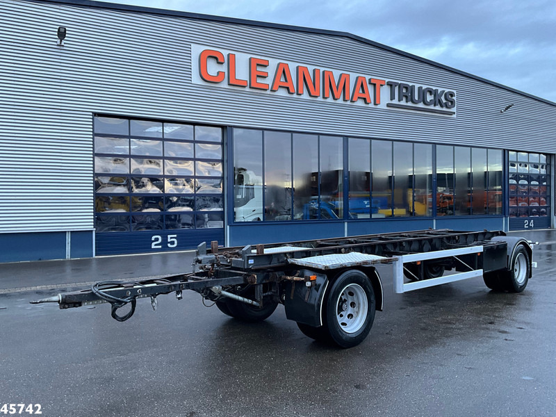 Floor 2-assige container aanhangwagen - Reboque transportador de contêineres/ Caixa móvel: foto 1 Floor 2-assige container aanhangwagen - Reboque transportador de contêineres/ Caixa móvel: foto 1