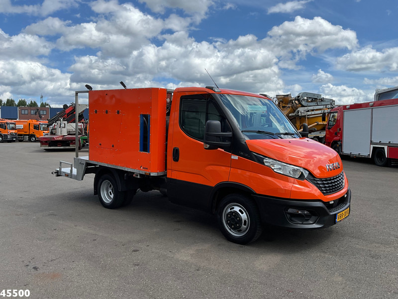 Iveco Daily 35C14 Euro 6 ROM Toilet servicewagen - Caminhão limpa fossa: foto 3 Iveco Daily 35C14 Euro 6 ROM Toilet servicewagen - Caminhão limpa fossa: foto 3
